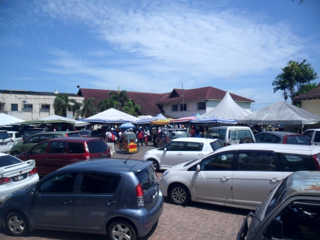 Dekat Pasar Payang